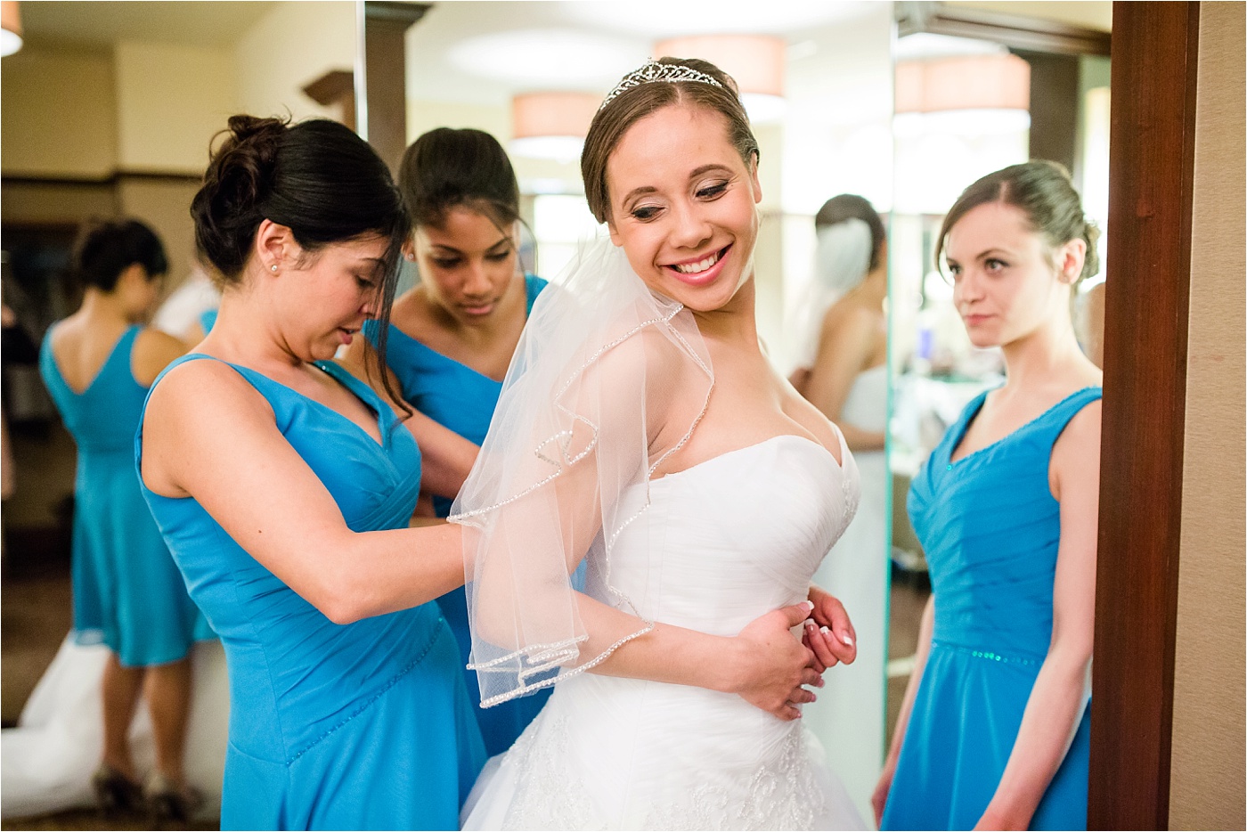 Spring Teal Wedding at Scioto Reserve Country Club_0019