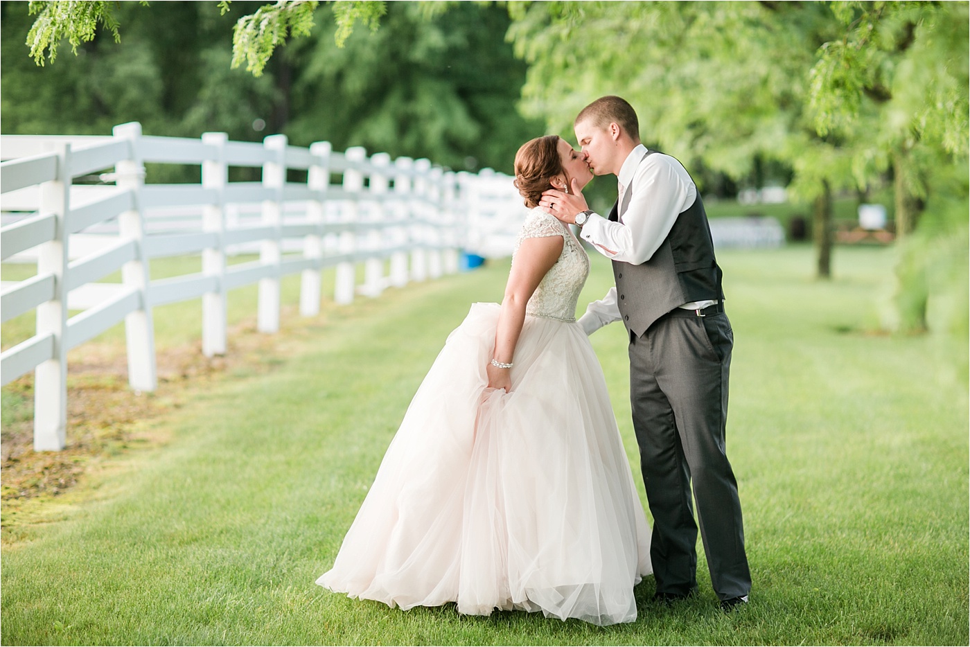 A Blush Outdoor wedding at Irongate Equestrian | KariMe Photography_0177