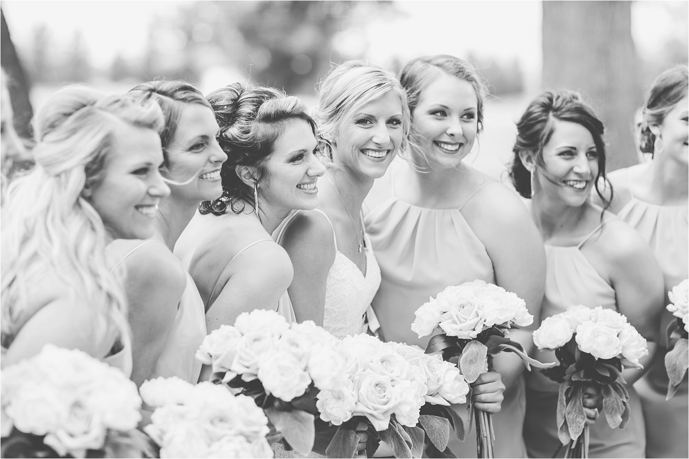 a-neutral-farm-wedding-at-pickwick-place_0114