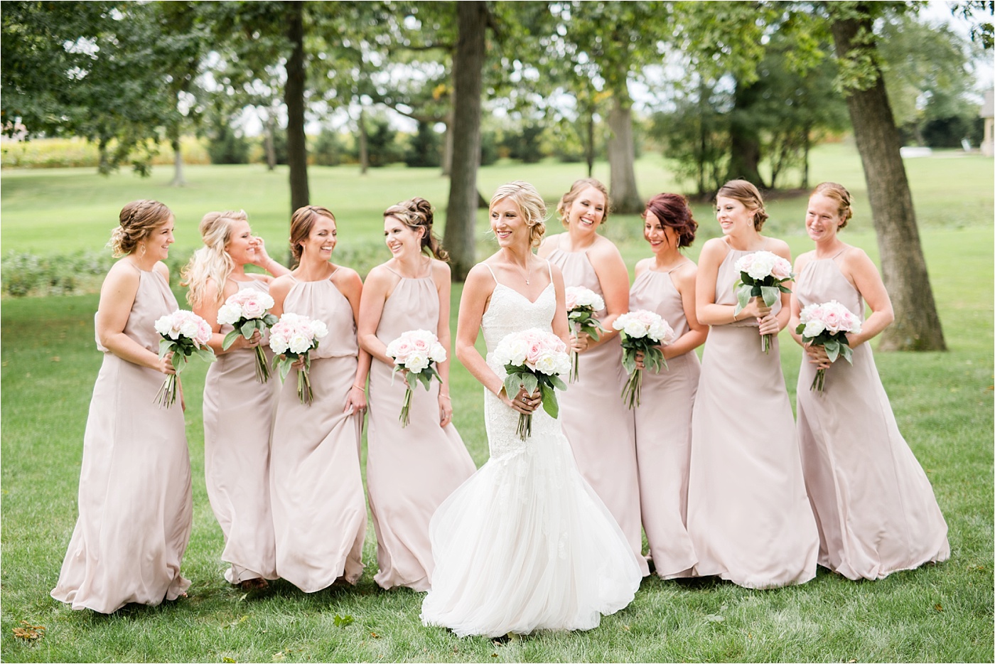 a-neutral-farm-wedding-at-pickwick-place_0121