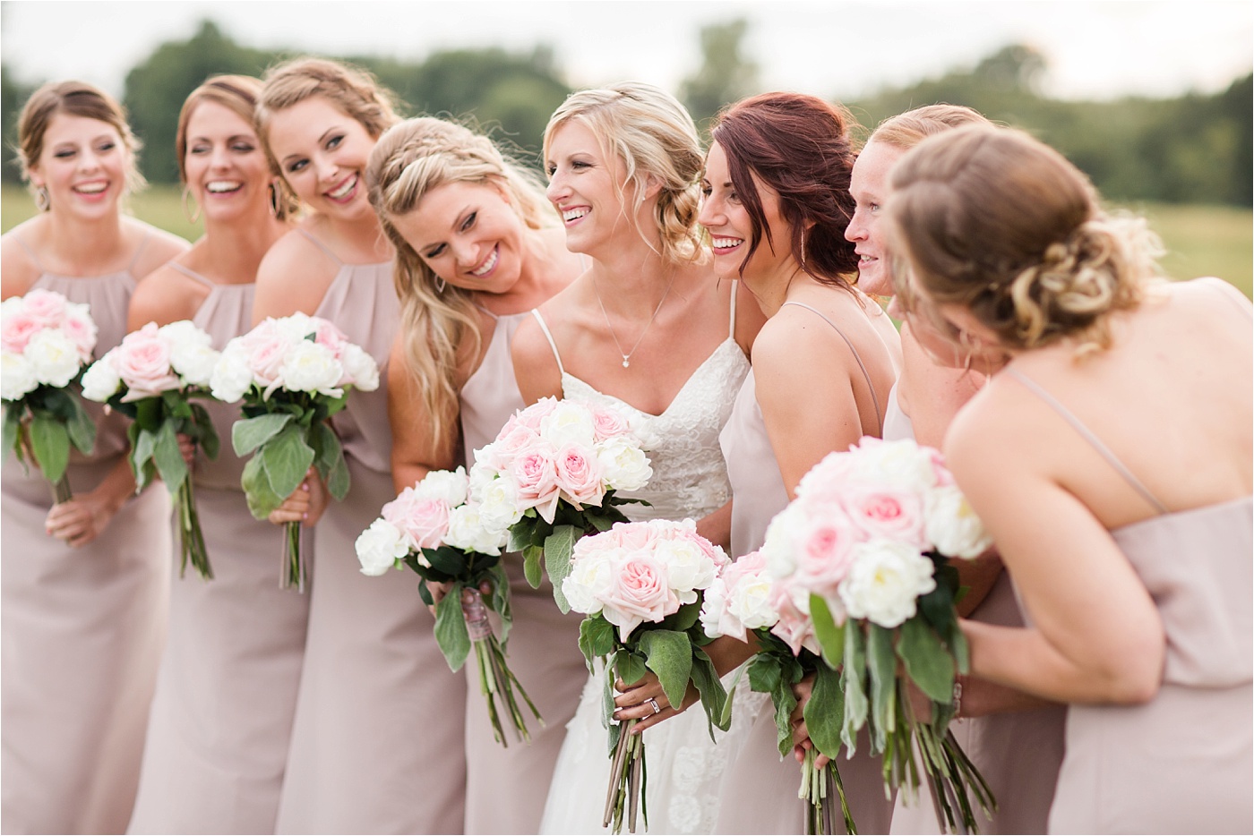 a-neutral-farm-wedding-at-pickwick-place_0172