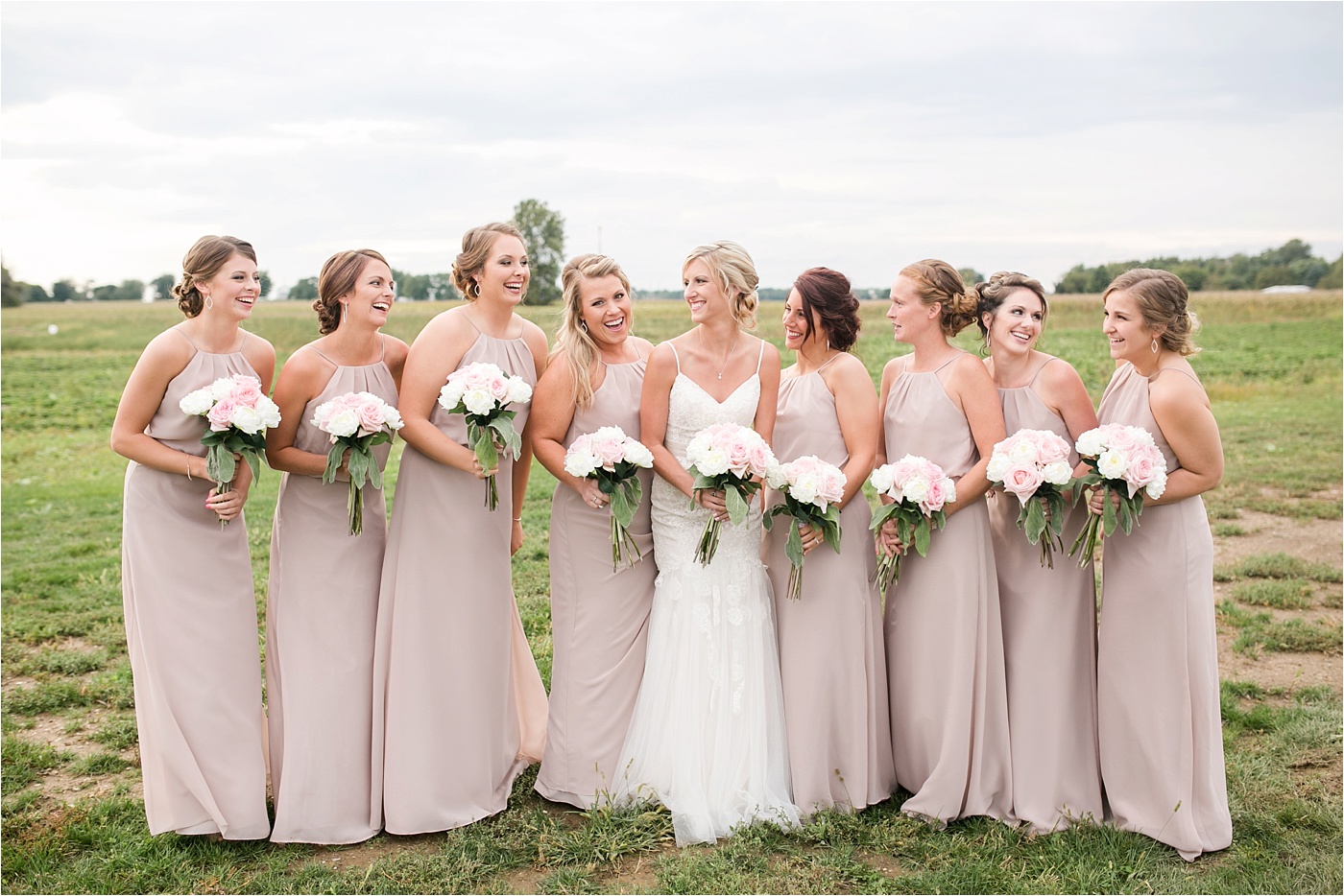a-neutral-farm-wedding-at-pickwick-place_0173