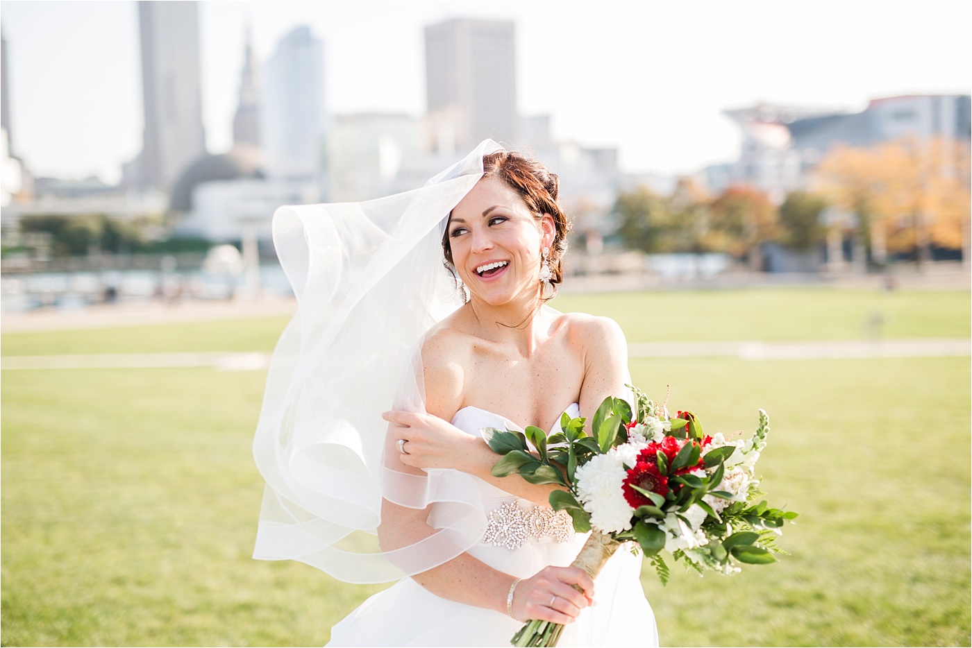 windows-on-the-river-downtown-cleveland-wedding-photos_0082