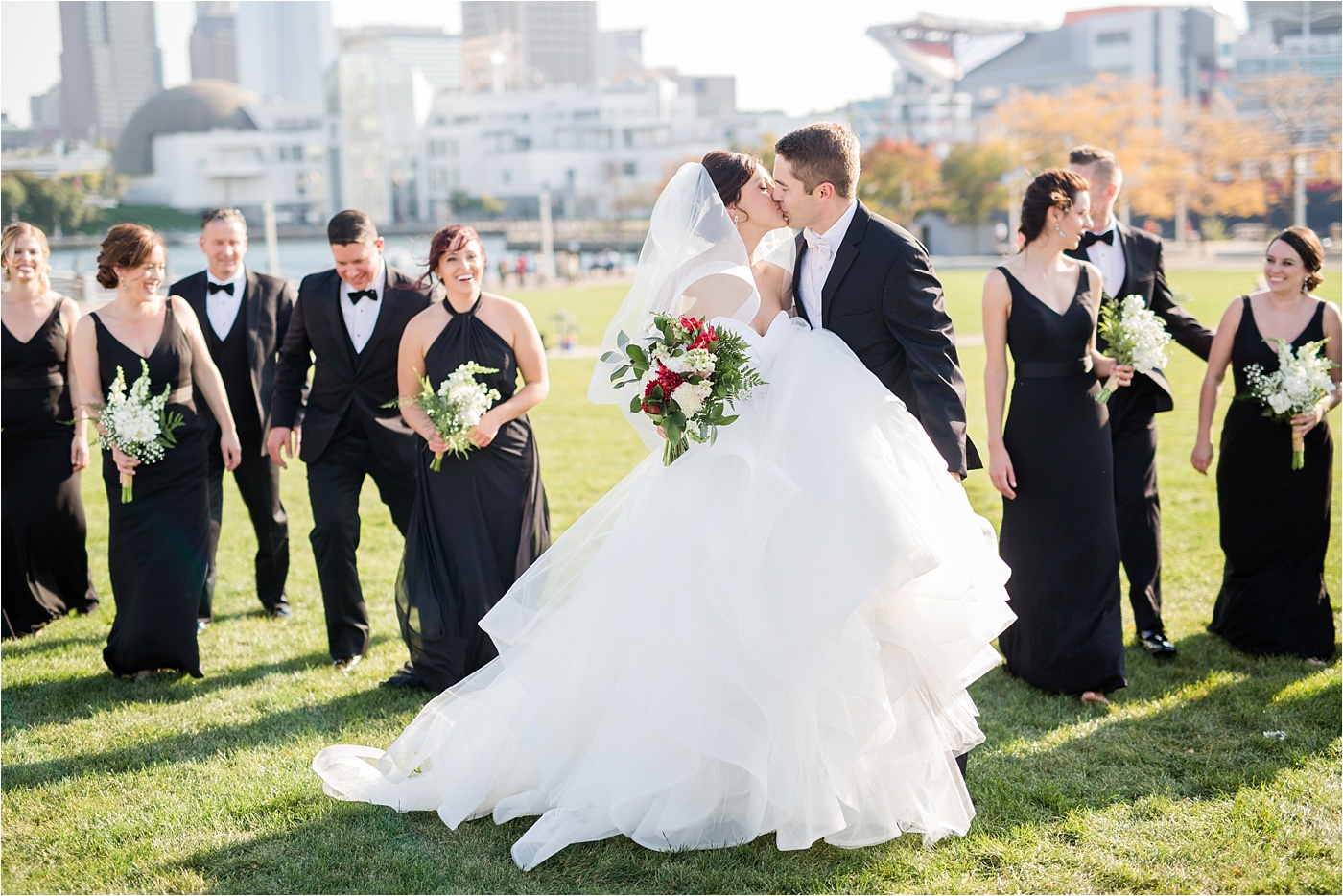 windows-on-the-river-downtown-cleveland-wedding-photos_0086