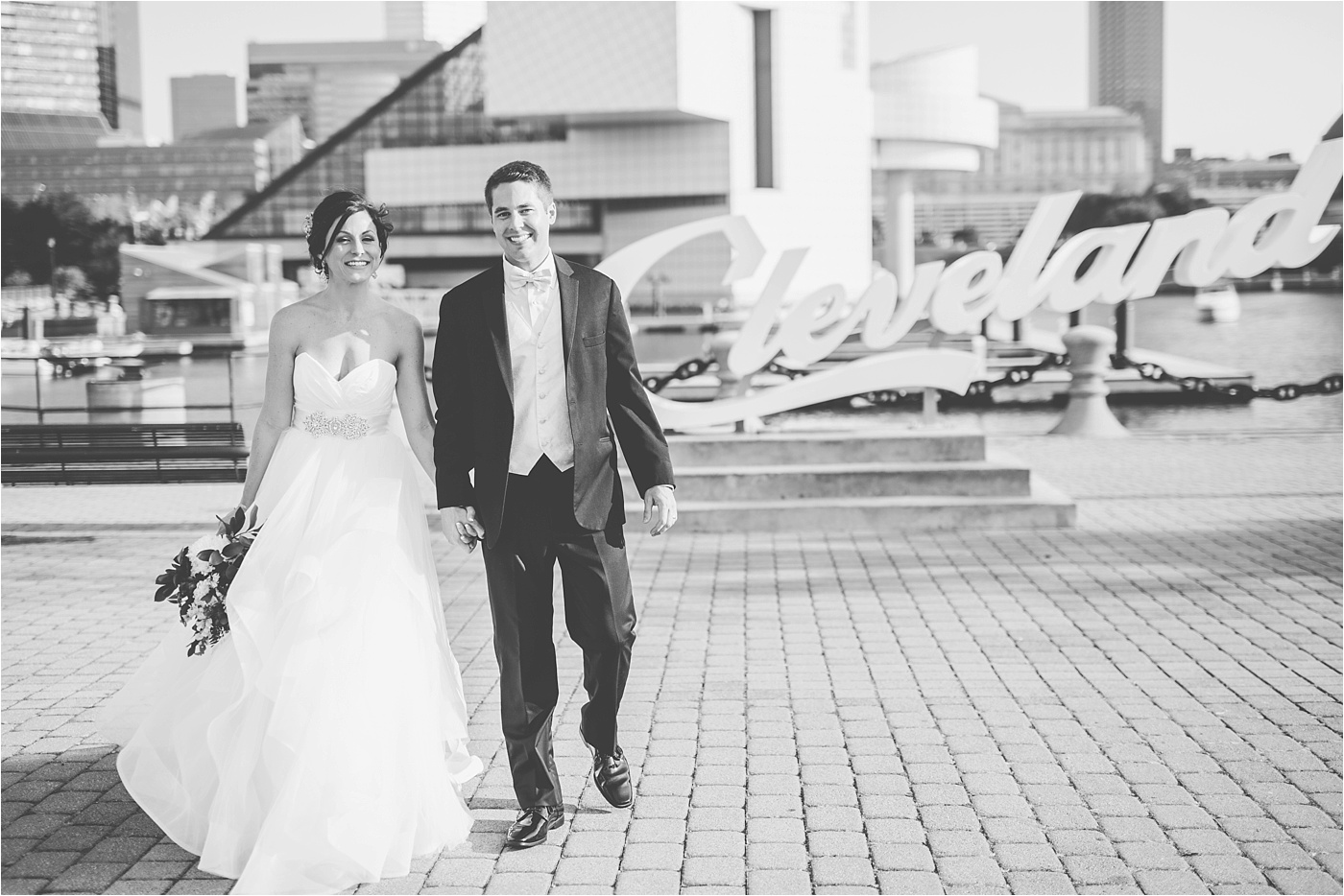 windows-on-the-river-downtown-cleveland-wedding-photos_0120