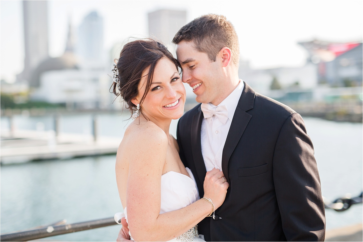 windows-on-the-river-downtown-cleveland-wedding-photos_0122