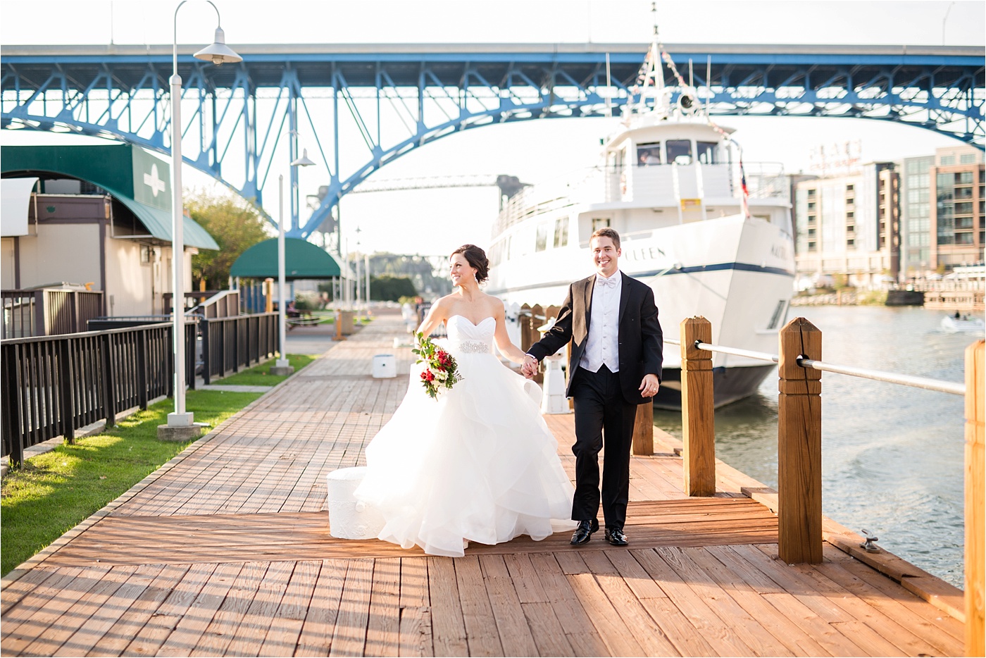 windows-on-the-river-downtown-cleveland-wedding-photos_0142