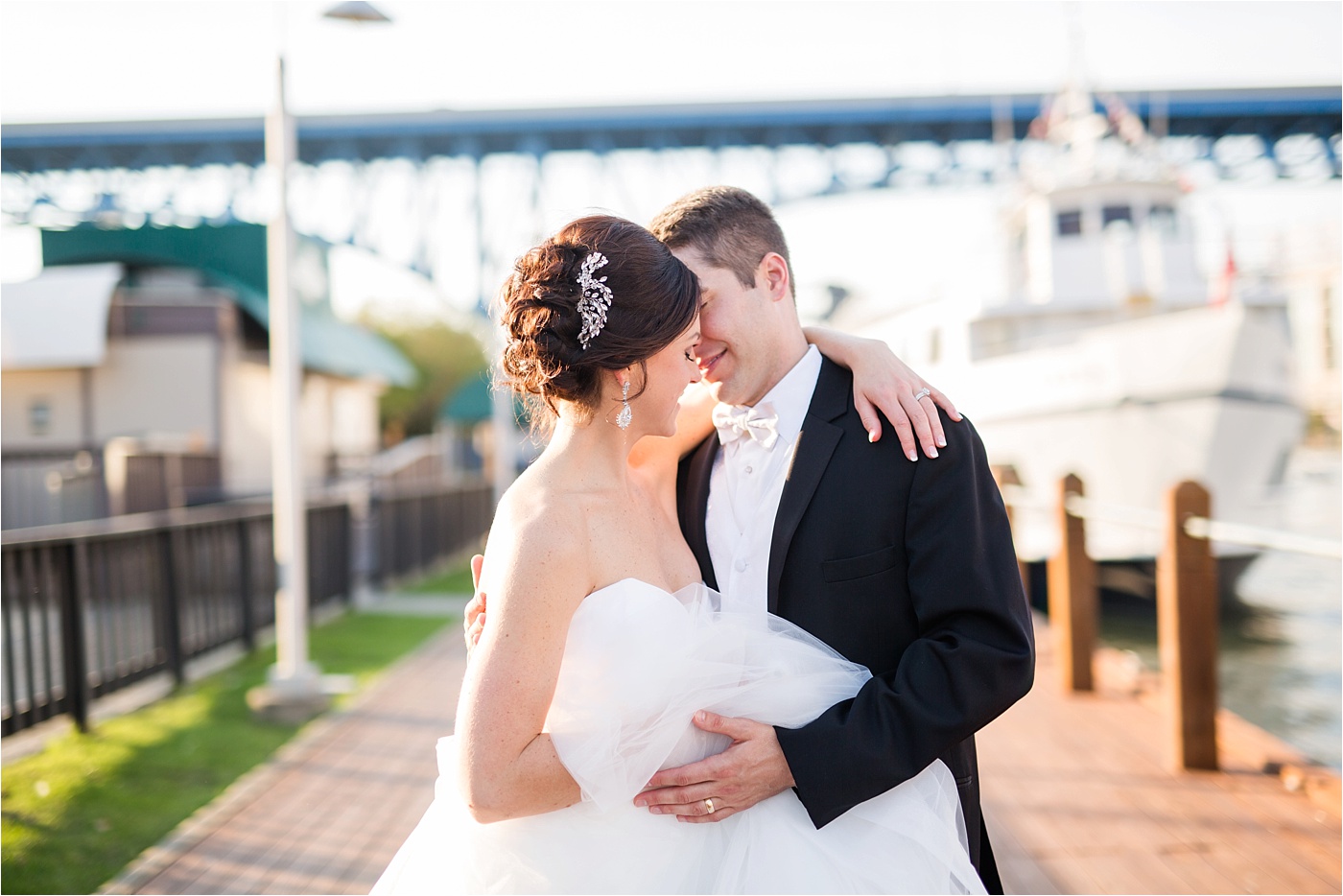 windows-on-the-river-downtown-cleveland-wedding-photos_0147