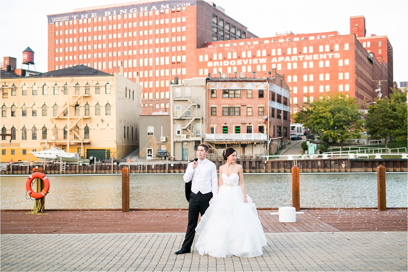 windows-on-the-river-downtown-cleveland-wedding-photos_0171