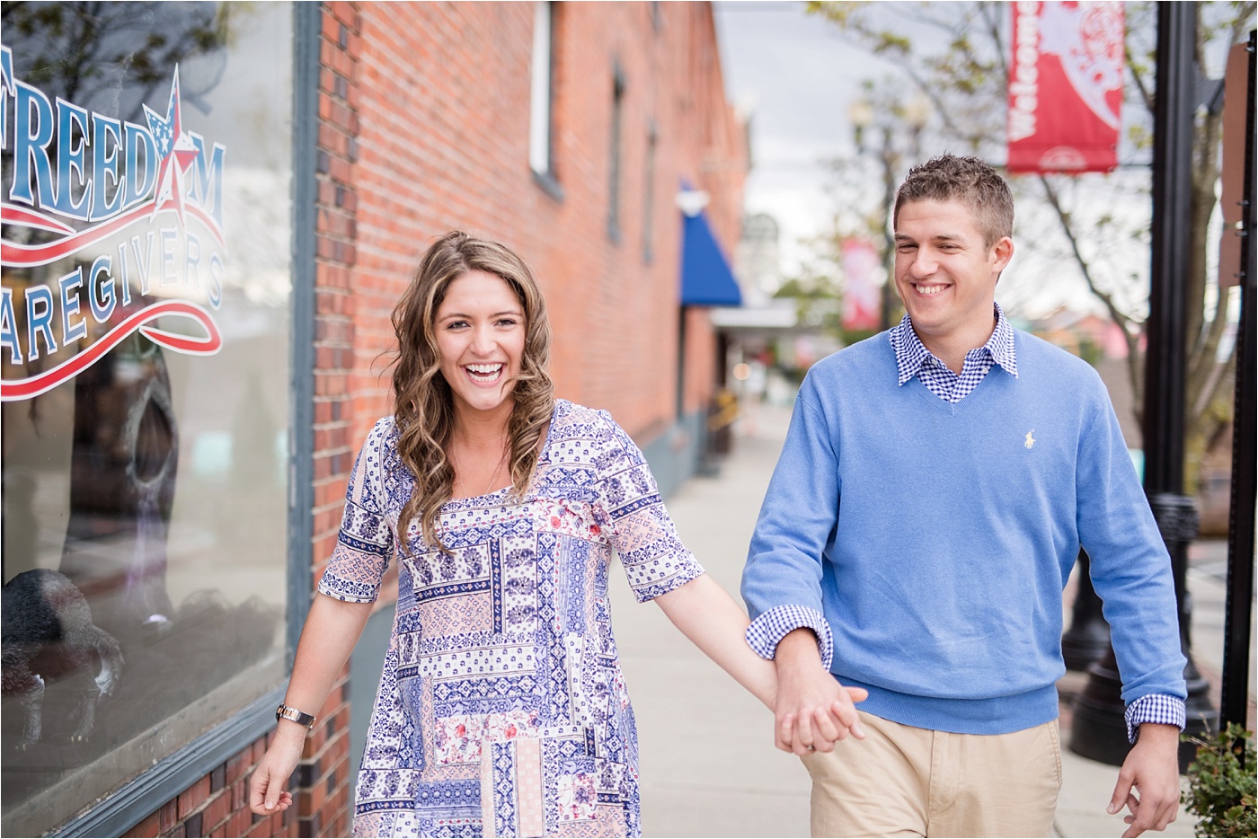 small-town-fall-engagement-photos_0004